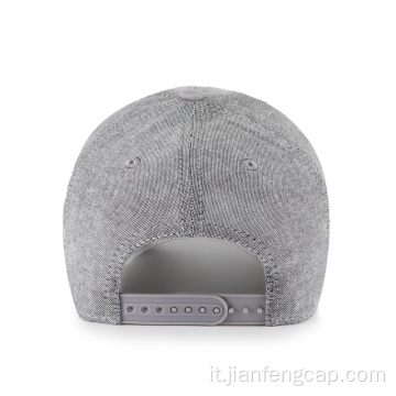 Cappellino da baseball in tessuto chambray con toppa in gomma saldata a 6 pannelli